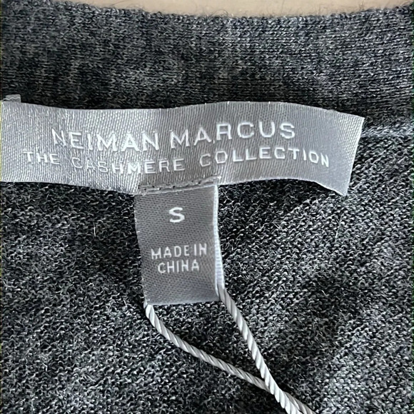 Neiman Marcus The Cashmere Collection Cardigan in Heather Grey - NEW - Small - Picture 4 of 9